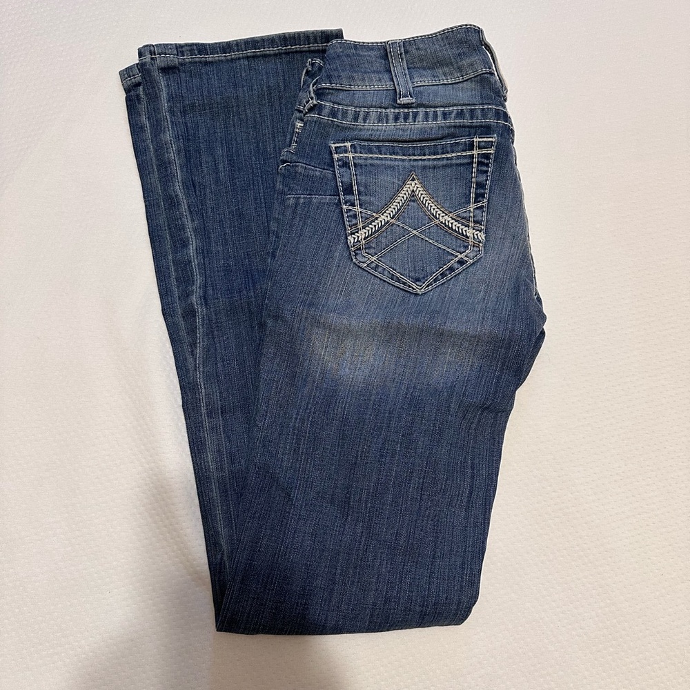 women’s ariat straight leg jeans